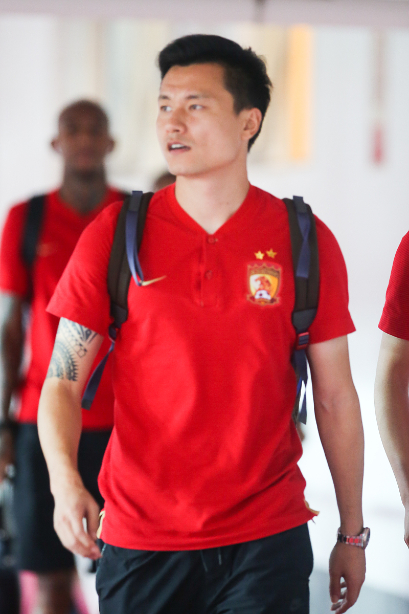 包含欧预赛重要战局，国家队备战积极的词条